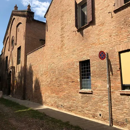Romantica Mansarda Per 2 * Ferrara
